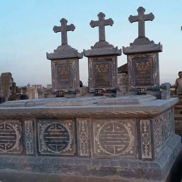 Mộ đạo - Mẫu 09