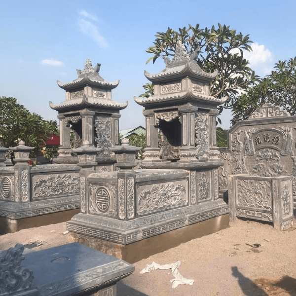 Mộ hai đao - Mẫu 04