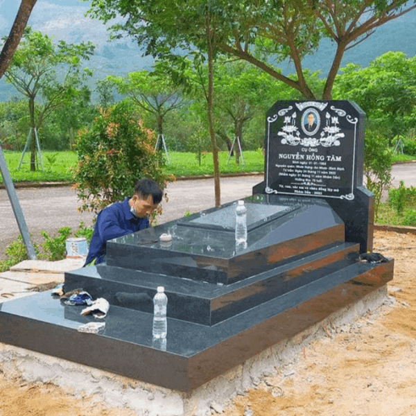 Mộ đá xanh rêu - Mẫu 08